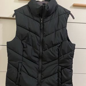 Cole haan woman quilt vest